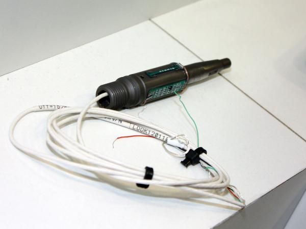 Like Metrigear's Vector, the Look KeO Power sensor is multi-sided.