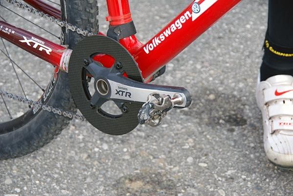 Ross Schnell opted to run just one chainring on his homemade Trek 69er&hellip;
