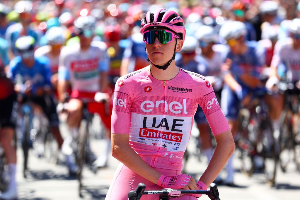 Pink Jersey, Team UAE&#039;s Slovenian rider Tadej Pogacar, takes the start of the 5th stage of the 107th Giro d&#039;Italia cycling race, 178 km between Genova and Lucca, on May 8, 2024 in Genova. (Photo by Luca Bettini / AFP)