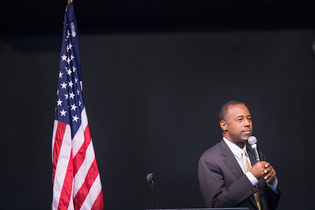 Republican presidential candidate and retired neurosurgeon Ben Carson