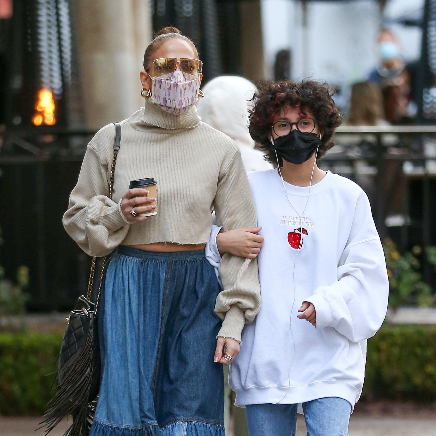 Jennifer Lopez and child Emme