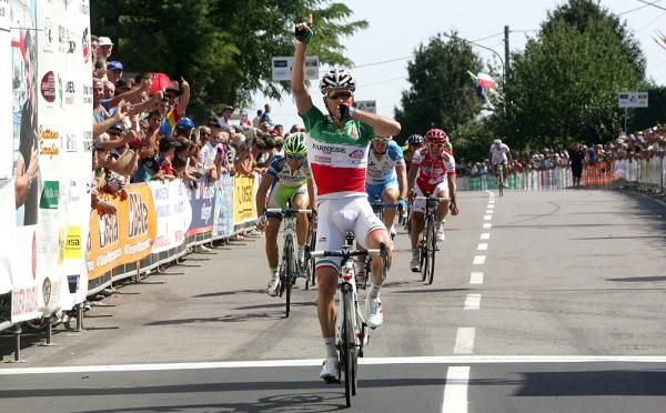 Giovanni Visconti (Farnese Vini) took a commanding victory over Simone Ponzi and Manuel Belletti