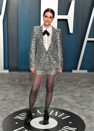 Canadian actress Emily Hampshire attends the 2020 Vanity Fair Oscar party