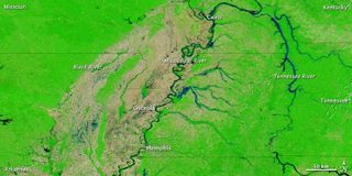 mississippi-river-flooding-before-110509-02