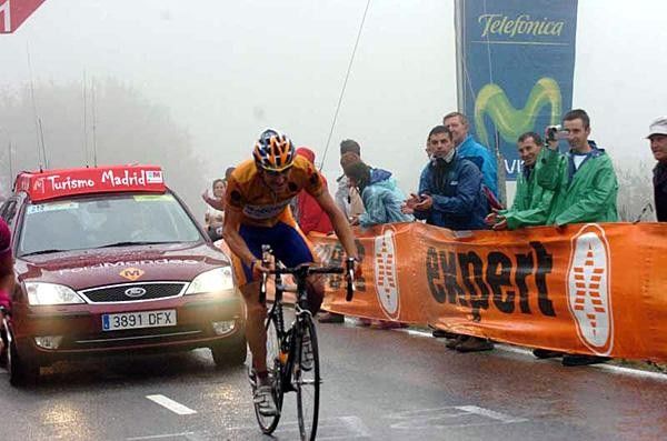 Denis Menchov (Rabobank) really in pain