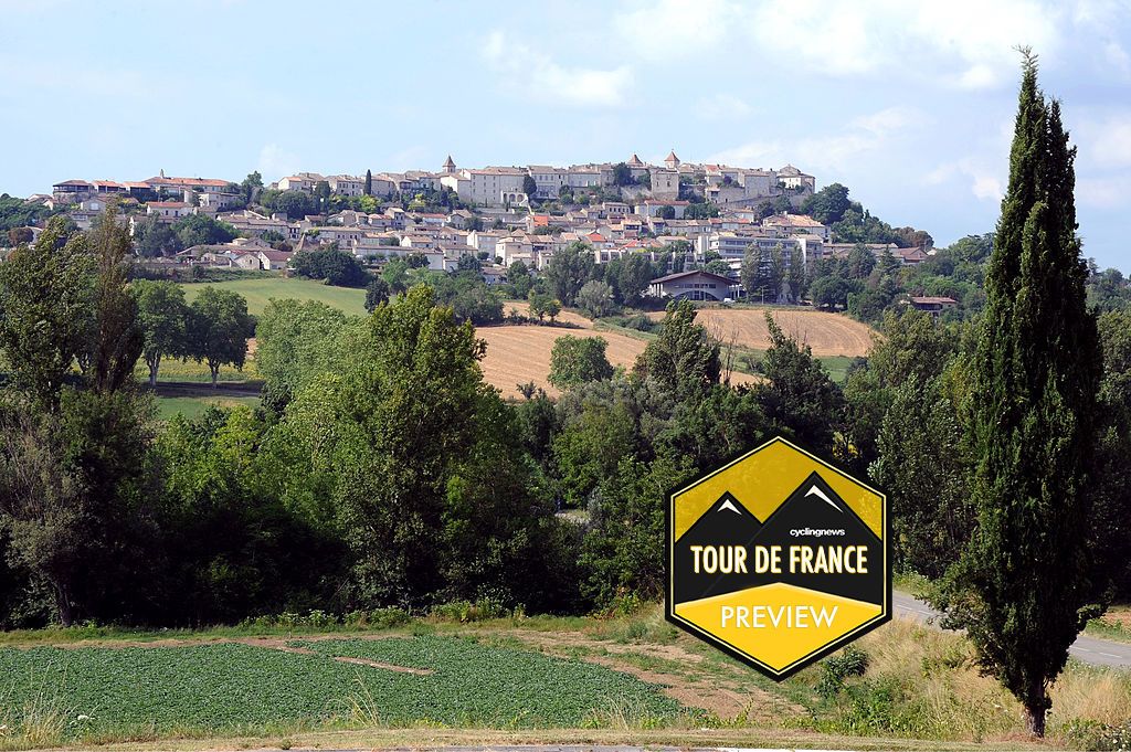 A picture taken on August 5, 2013 shows a view of the village of Lauzerte, southwestern France. AFP PHOTO / PASCAL PAVANI (Photo credit should read PASCAL PAVANI/AFP via Getty Images)