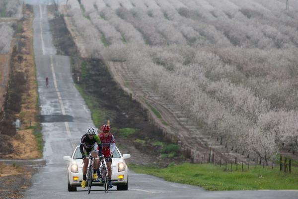 Evan Huffman (California Giant Berry Farms/Specialized) and Frank Spiteri (Marc Pro-Strava) make their way up the final ascent of the Almond Blossom Road Race. Their break gained 11:30 on the peloton and placed Huffman in the virtual leader's jersey.