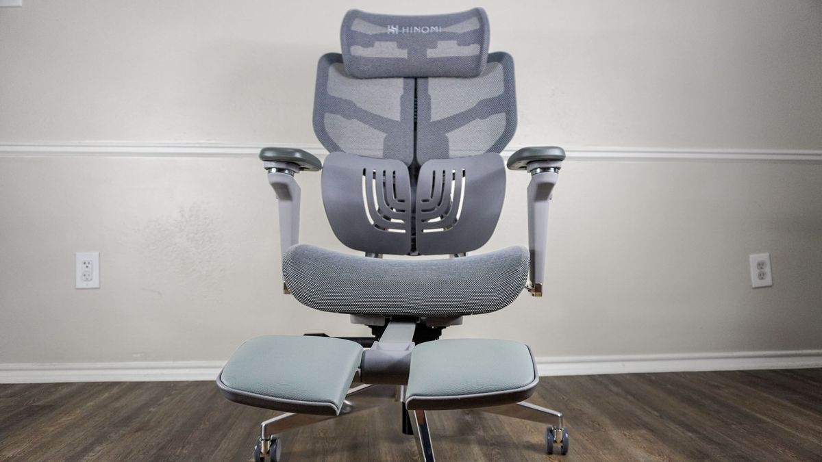 The Hinomi S1 ergonomic office chair with its pullout footrest extended