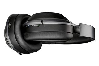 Sony WH-1000XM2 noise cancelling