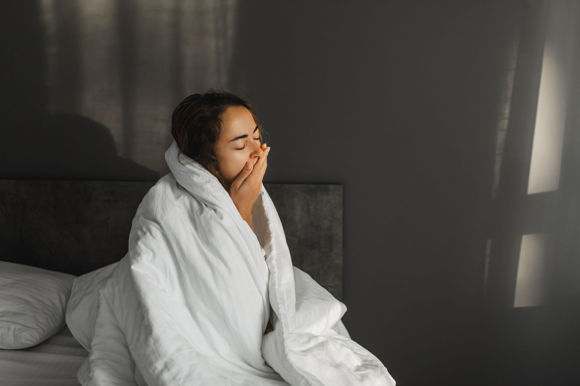 Why do I feel sick in the morning? Most common reasons for morning