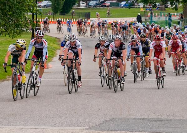 All early efforts were neutralised by the stronger squads.