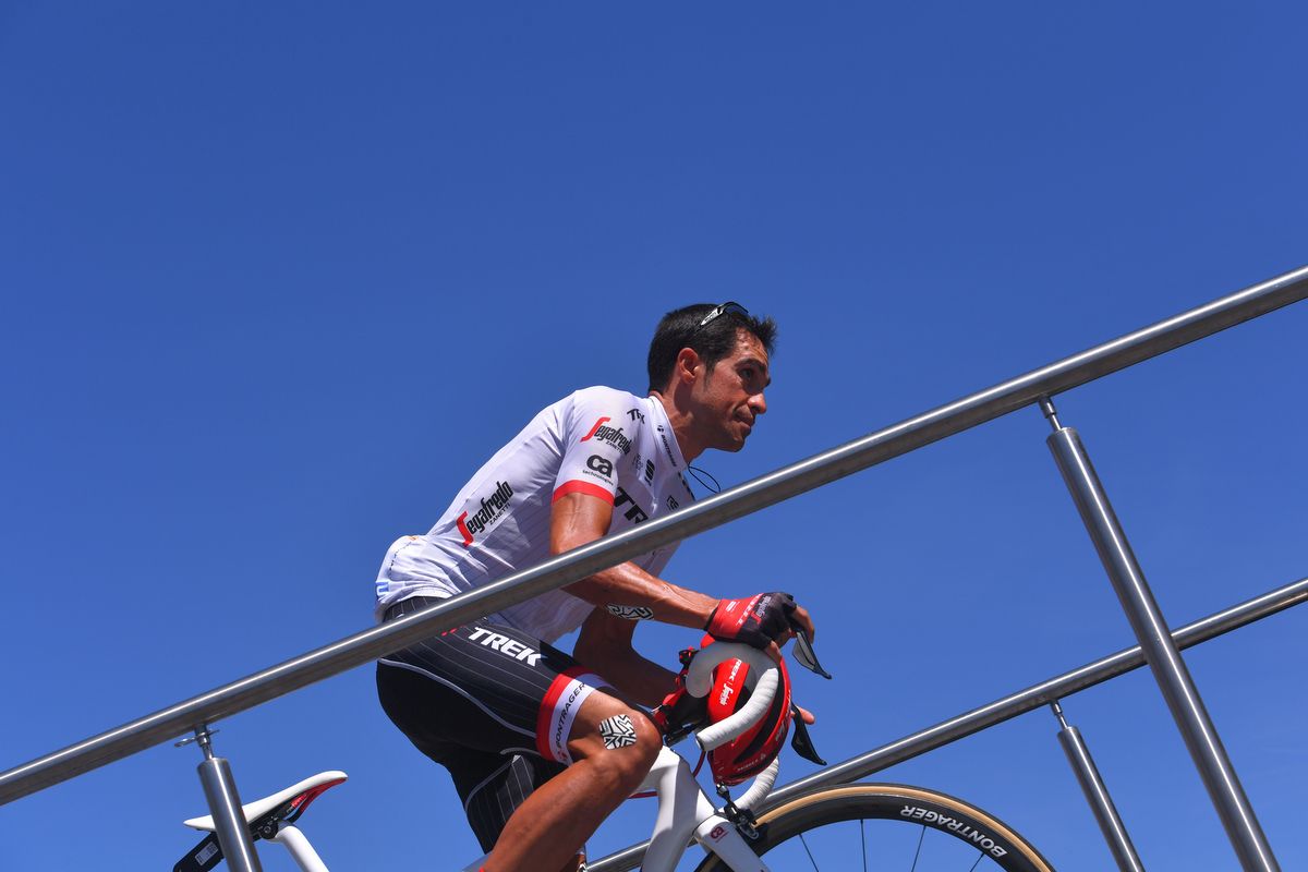 Alberto Contador (Trek-Segafredo) showing the signs of his crash