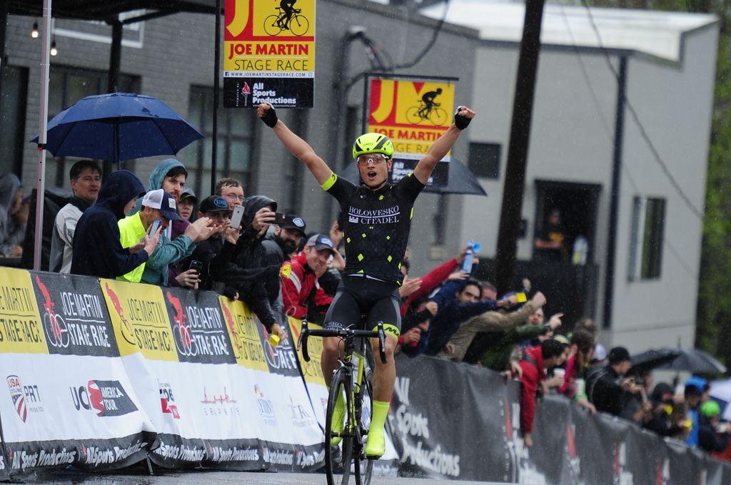 Robin Carpenter (Holowesko-Citadel) celebrates his stage win