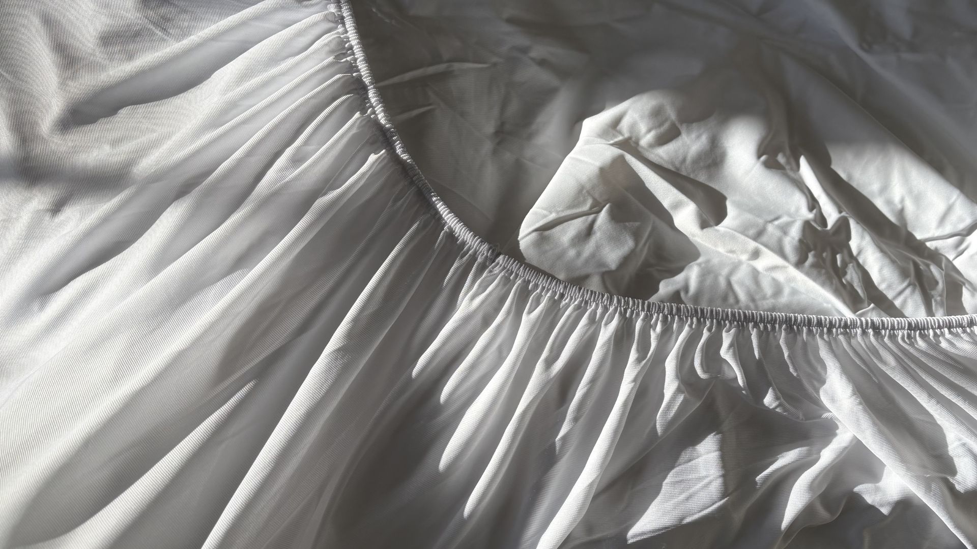 Testing the Soak &amp;amp; Sleep Coolmax Mattress Protector