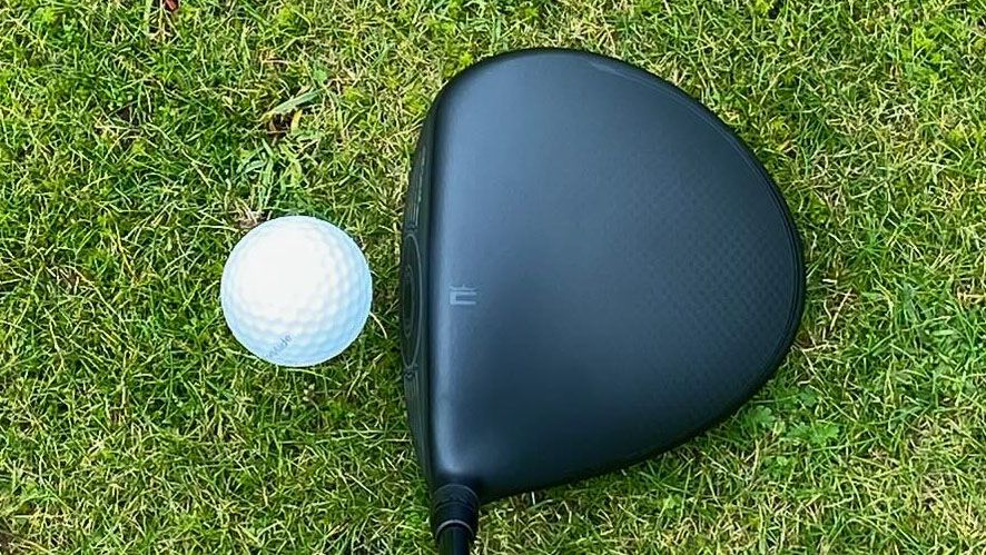 Top down view of the Cobra Darkspeed Max Driver