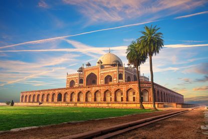 Humayun's Tomb at sunrise, Delhi, India