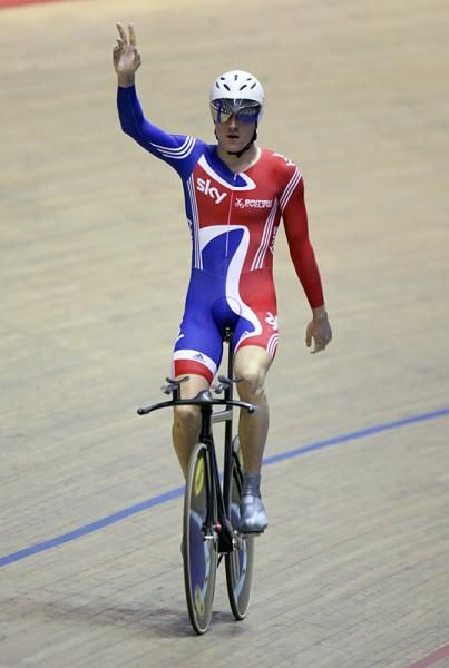 Geraint Thomas (Great Britain) calmly accepts the applause after he rode one of the fastest 4000m pursuits of all time