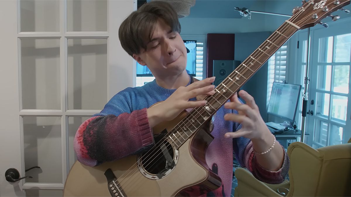 Marcin playing his Ibanez signature guitar