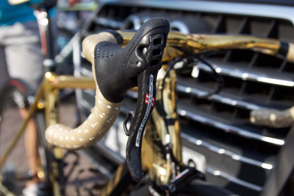 Gold bar tape and Campagnolo components