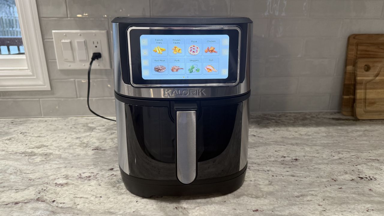 Kalorik Vivid Touch 7-quart Touch Screen Air Fryer