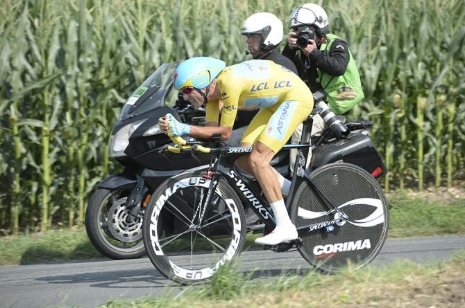 Vincenzo Nibali (Astana) places fourth on the day