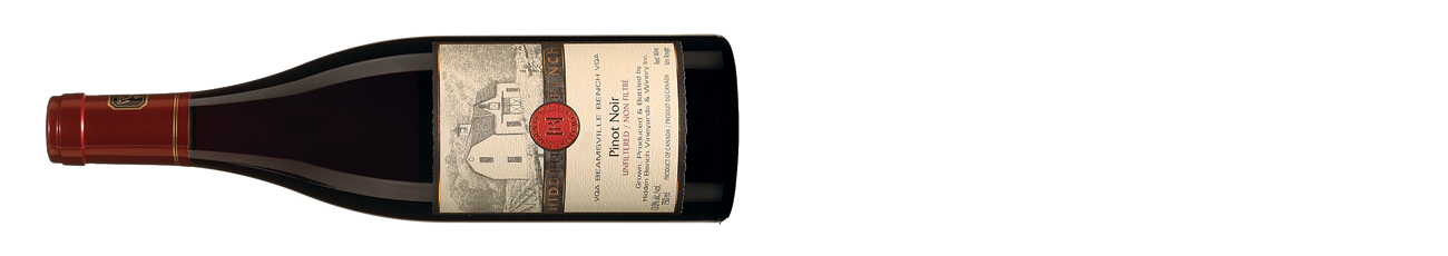 DEC294.dwwa_spread.09_hidden_bench_pinot_noir_2021.jpg