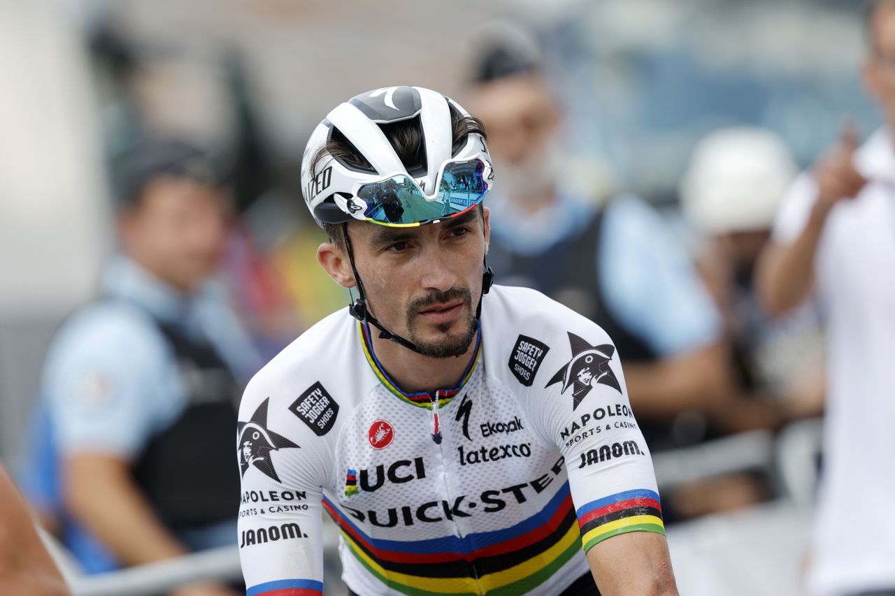 Julian Alaphilippe in world champion jersey 2022