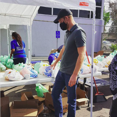 prince harry volunteering instagram walkerfamilyeventsfoundation