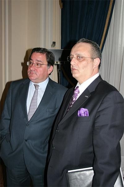 Ayuso and El-Kays together.