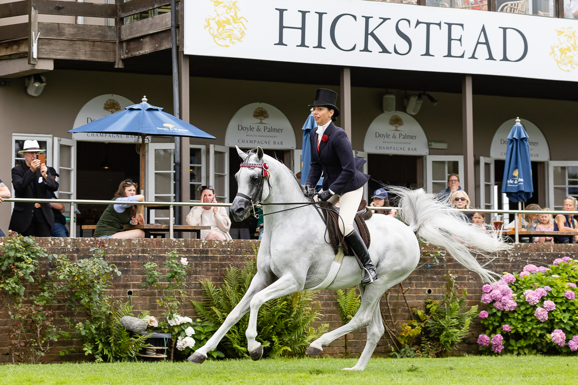 Sian Warman and "showman" Waliandro loved their speedy spin round the International Arena. One of several cracking gallops spotted at the 2025 Royal International