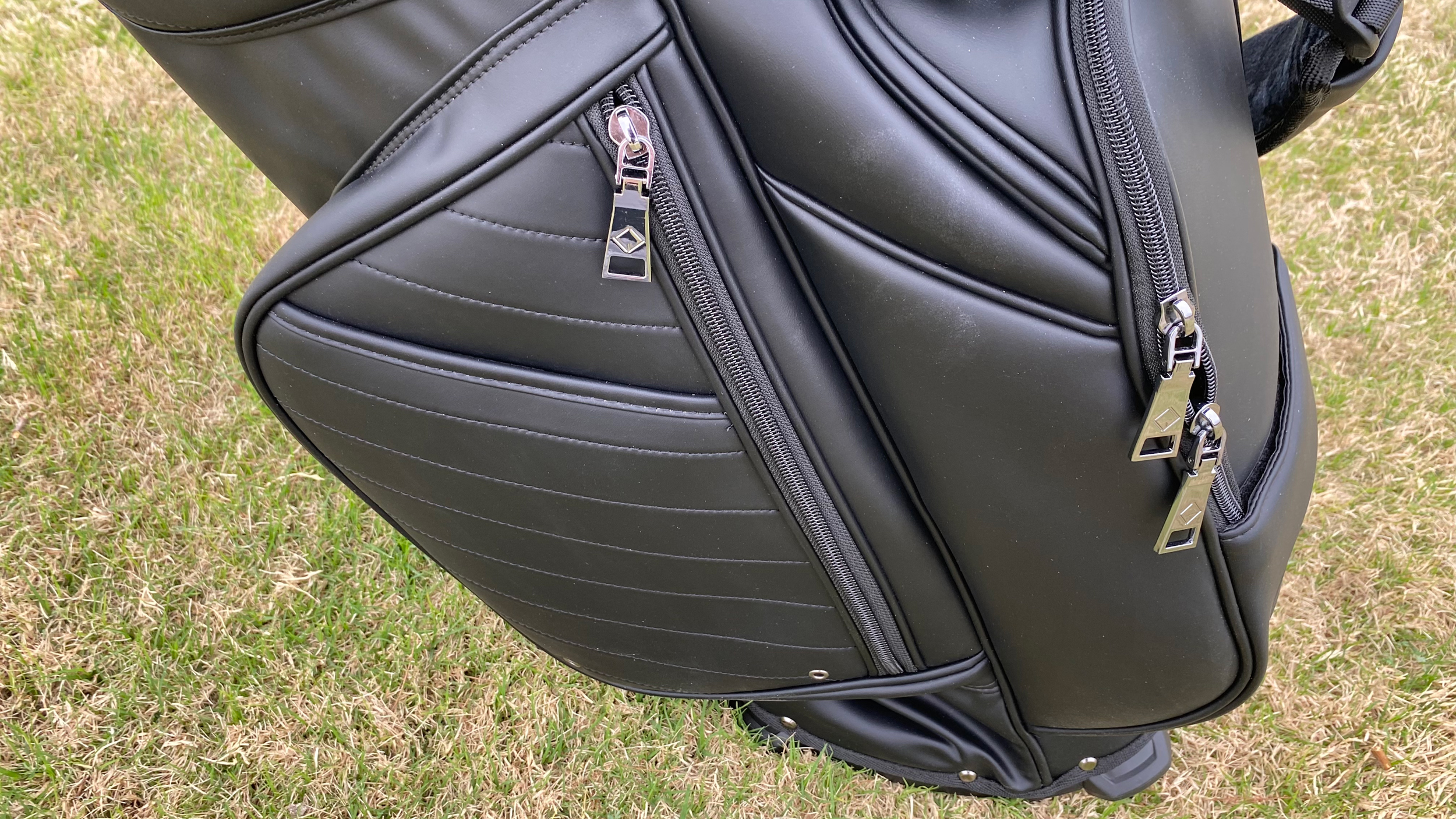 CaddyDaddy RevCore 14-Way Hybrid Stand Bag