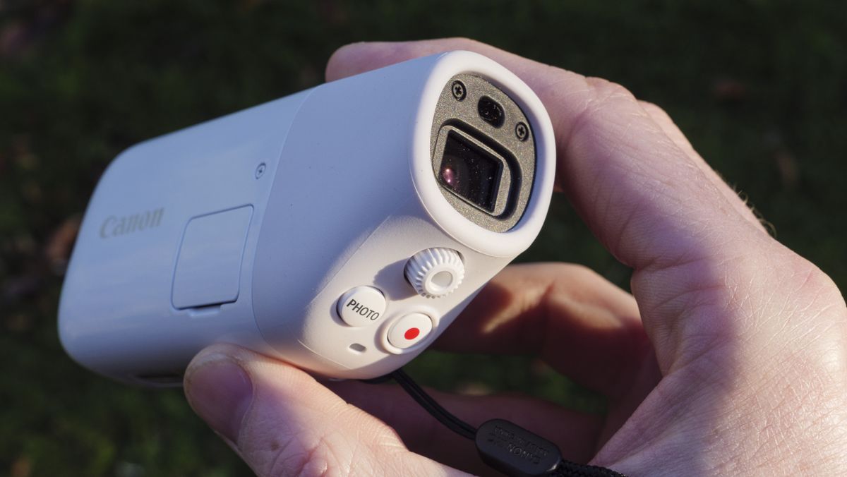 Canon PowerShot Zoom review | TechRadar