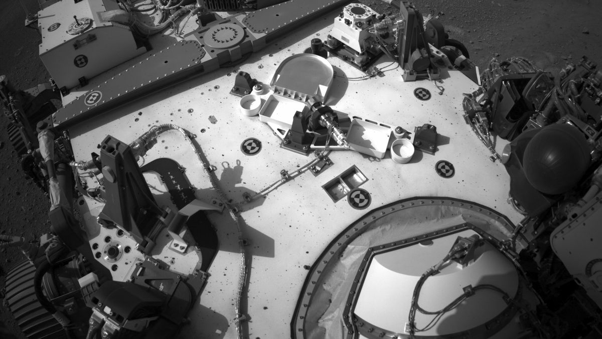 NASA's Mars Perseverance rover acquired this image using its onboard Right Navigation Camera (Navcam). The camera is located high on the rover's mast and aids in driving. This image was acquired on Feb. 23, 2021 (Sol 2) at the local mean solar time of 15:40:47.