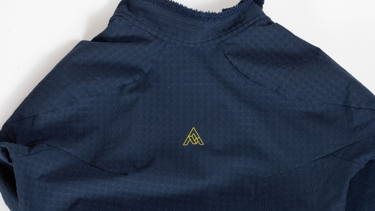 7Mesh Seton jersey upper back