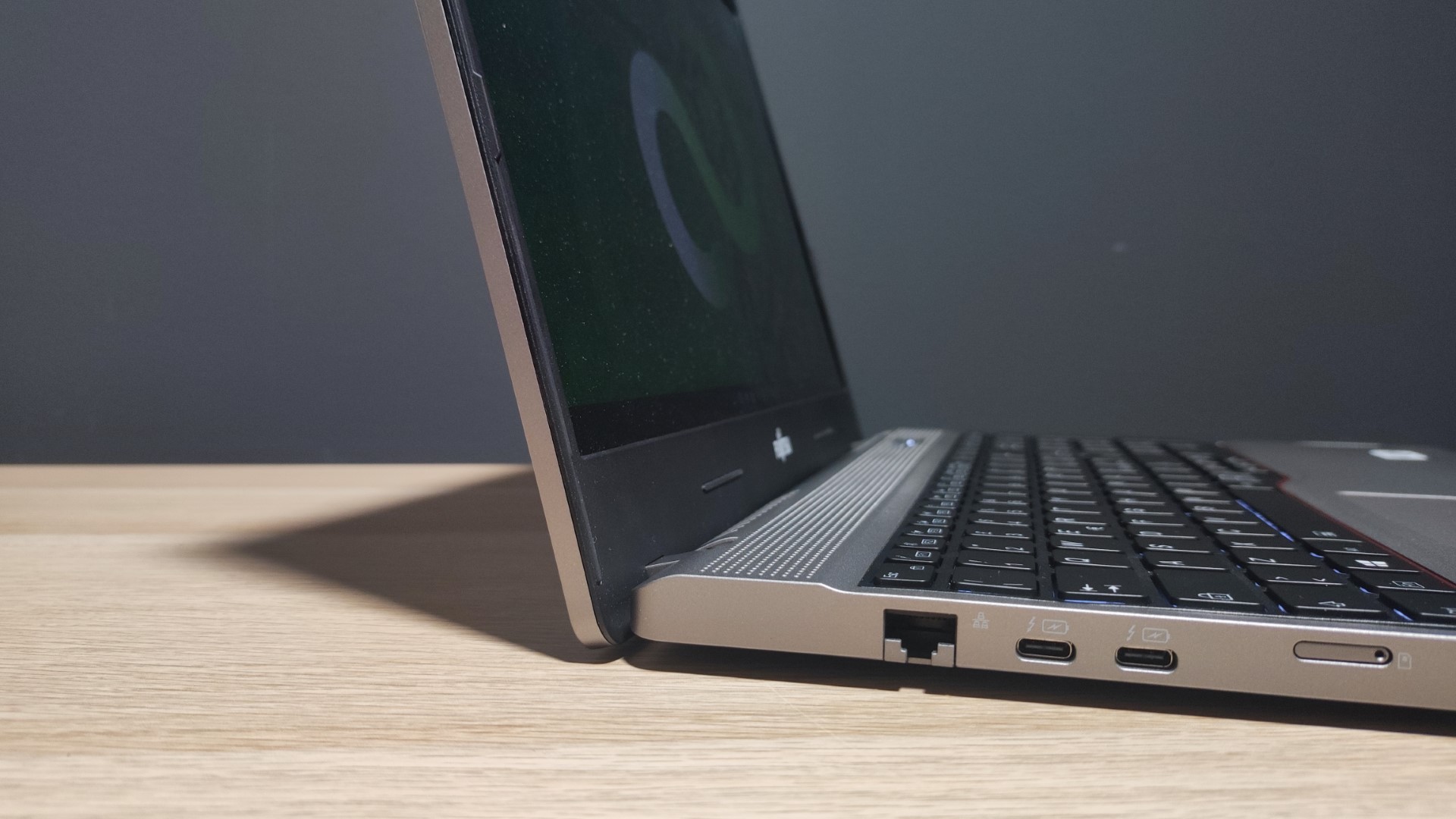 Fujitsu Celsius H5511