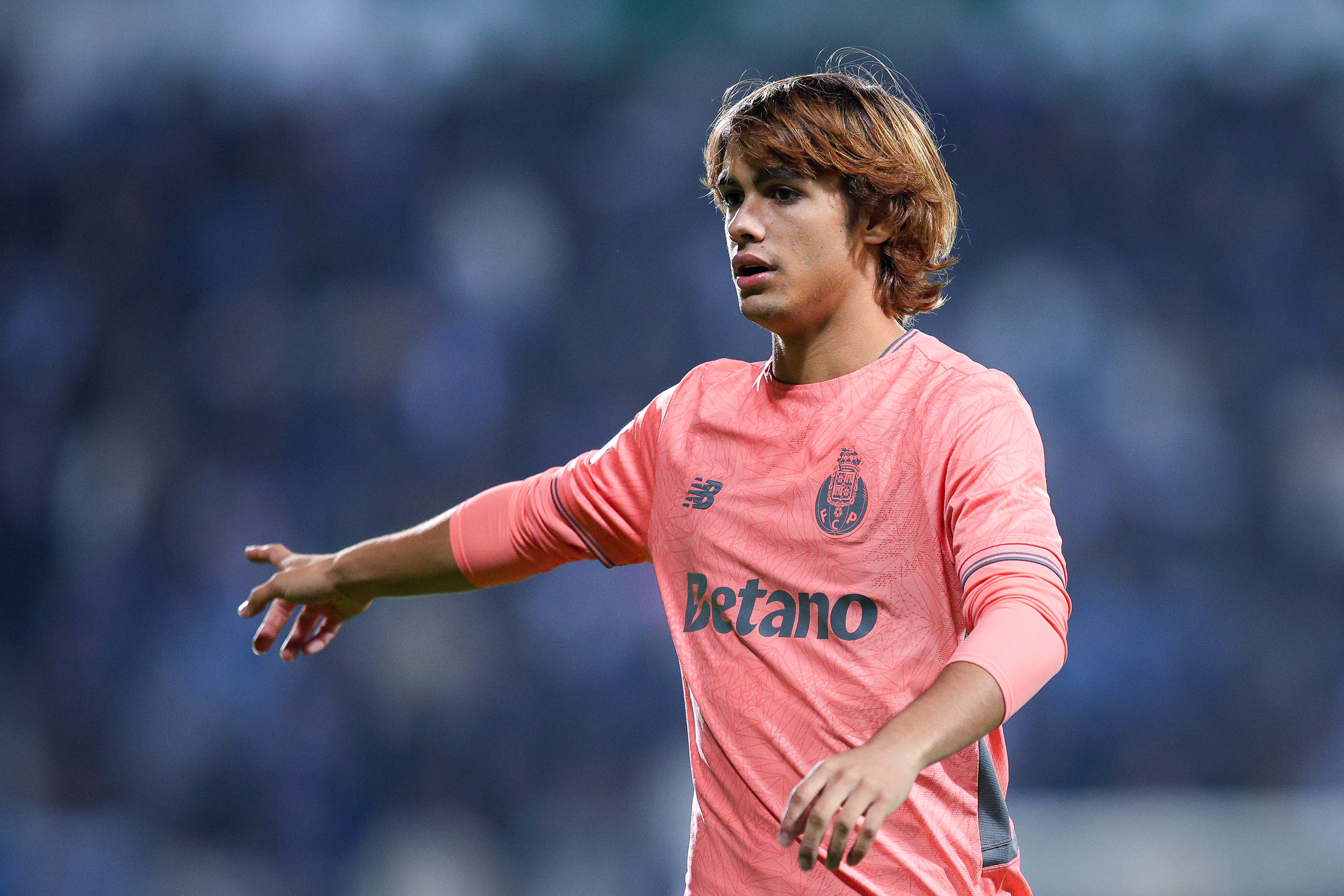 MOREIRA, PORTUGAL - OCTOBER 27: Rodrigo Mora of FC Porto gestures during the Primeira Liga match between Moreirense FC and FC Porto at Parque Joaquim de Almeida Freitas on October 27, 2025 in Moreira, Portugal. (Photo by Diogo Cardoso/Getty Images)