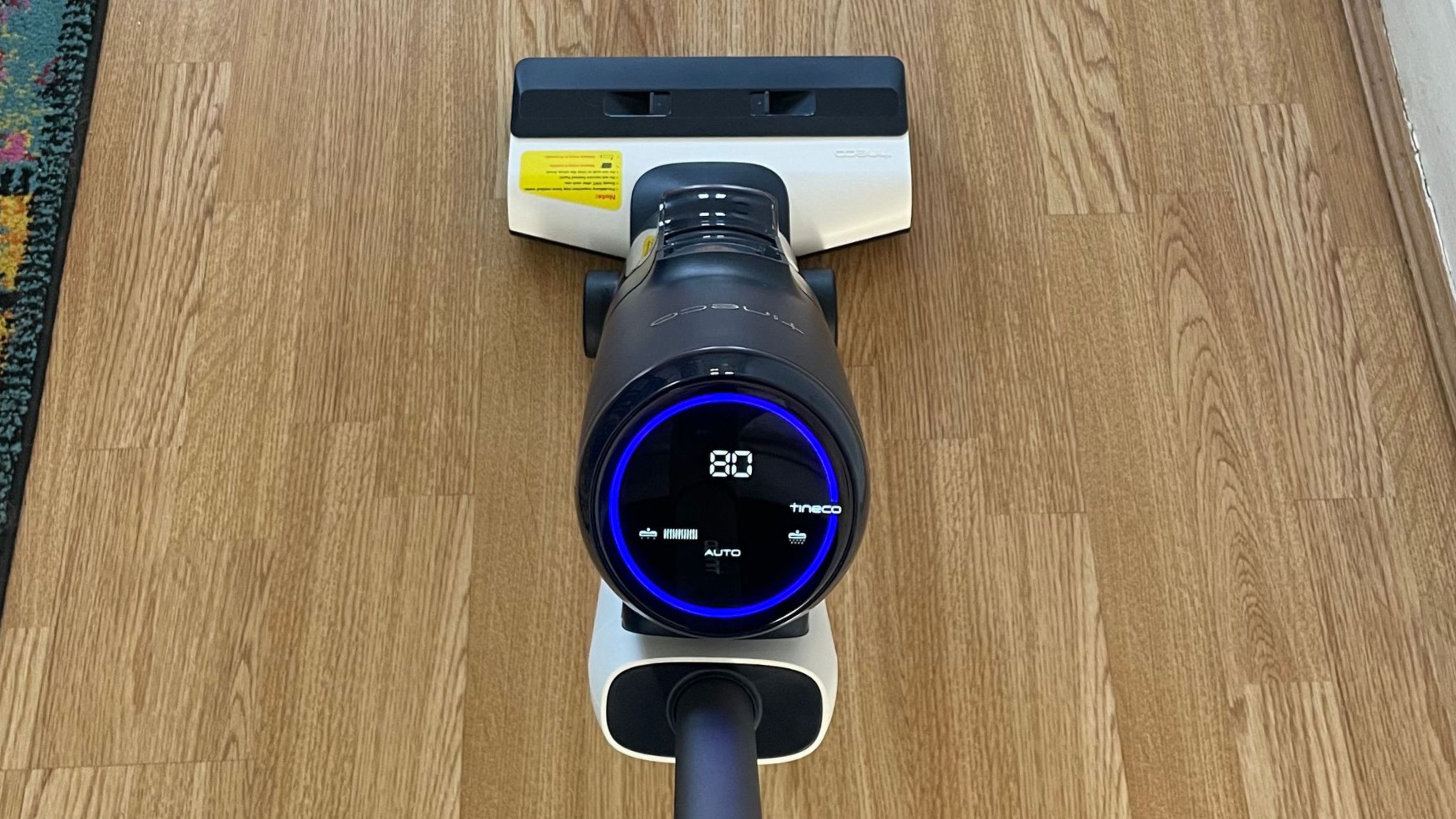 Tineco vacuum mop cleaning laminate flooring