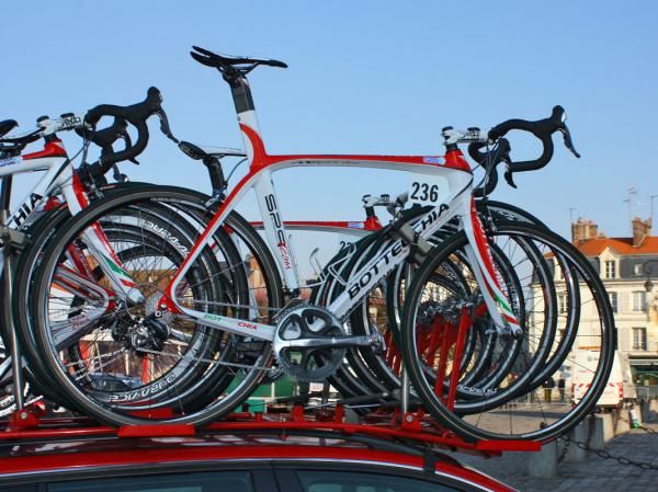 Acqua &amp; Sapone riders set off aboard these Bottechias.
