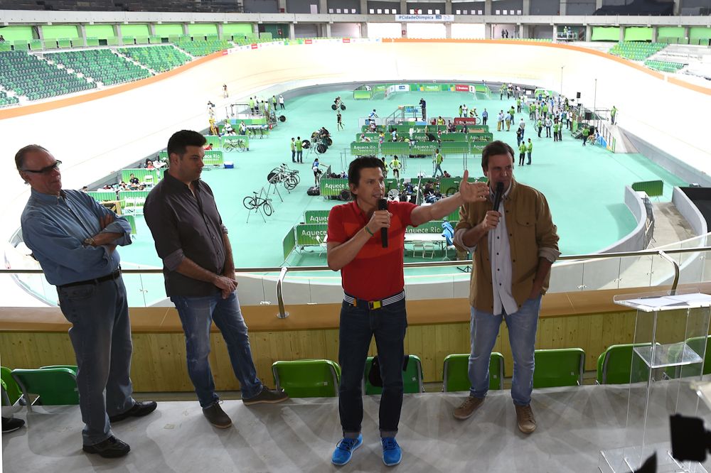 International Olympic Committee Executive Director Christophe Dubi (2nd-R), Rio's Mayor Eduardo Paes (R), Carlos Arthur Nuzman (L), president of the local Olympic Games Organizing Committee and by Brazilian Sport Minister Leonardo Picciani (2nd-L), during the inauguration of the Velodrome