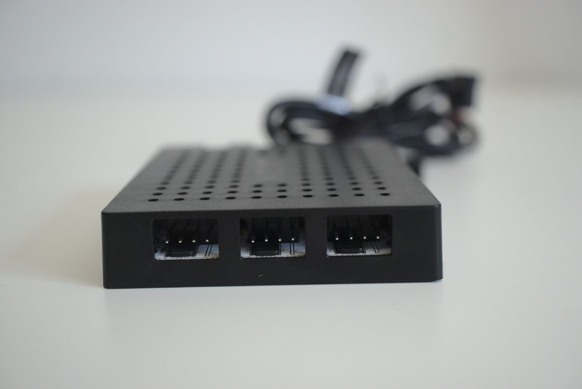 NZXT RGB &amp; Fan Controller