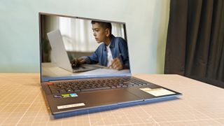 This STEM laptop can take you from the classroom to the workforce