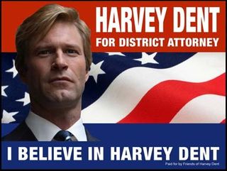 Aaron Eckhart plays Harvey Dent in