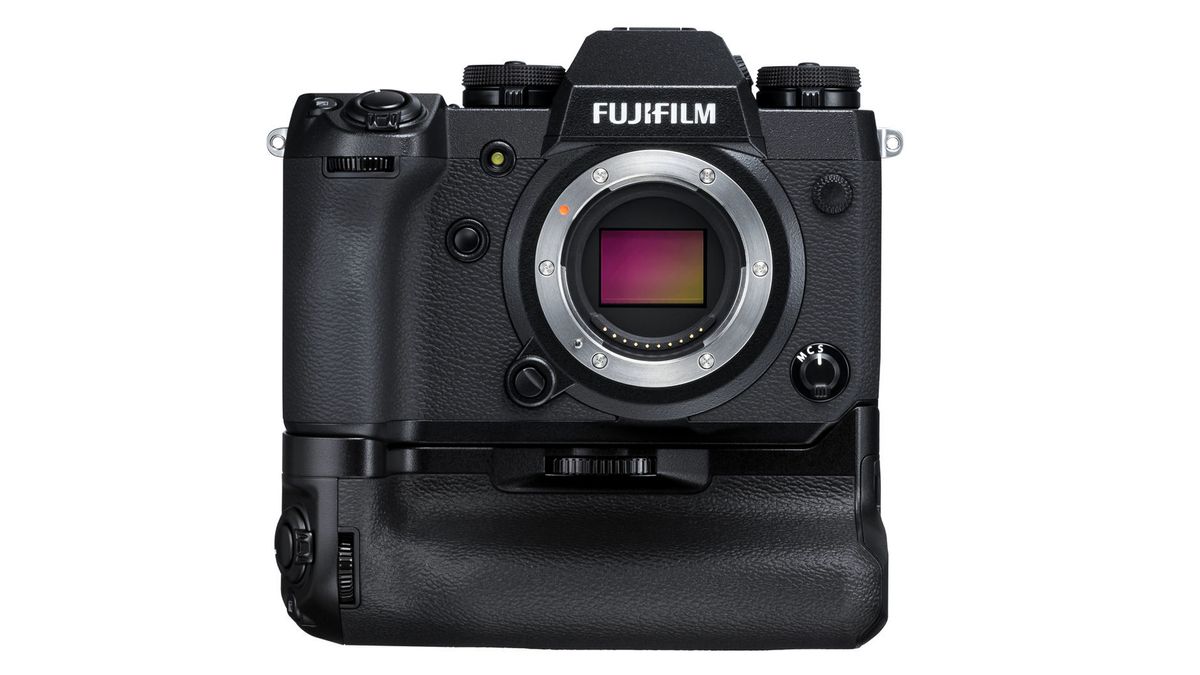 Fujifilm XH1 is now just £999 with a free grip Digital Camera World