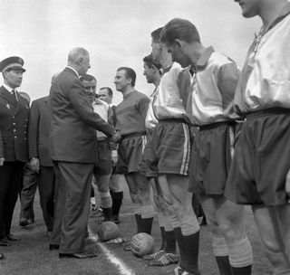 Le Havre players meet French president Charles de Gaulle ahead of the 1959 Coupe de France final against Sochaux