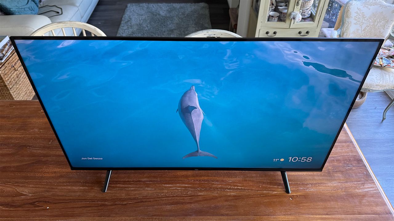 TCL P7K 43-inch TV