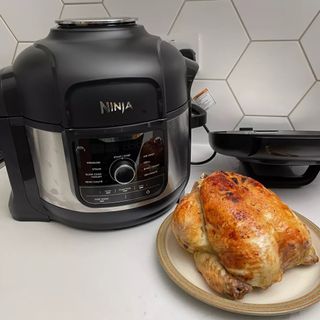 Image of multicooker used to cook chicken
