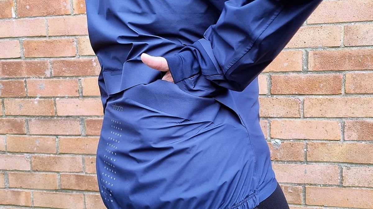 Velocio Women's Ultralight Rain Jacket Review