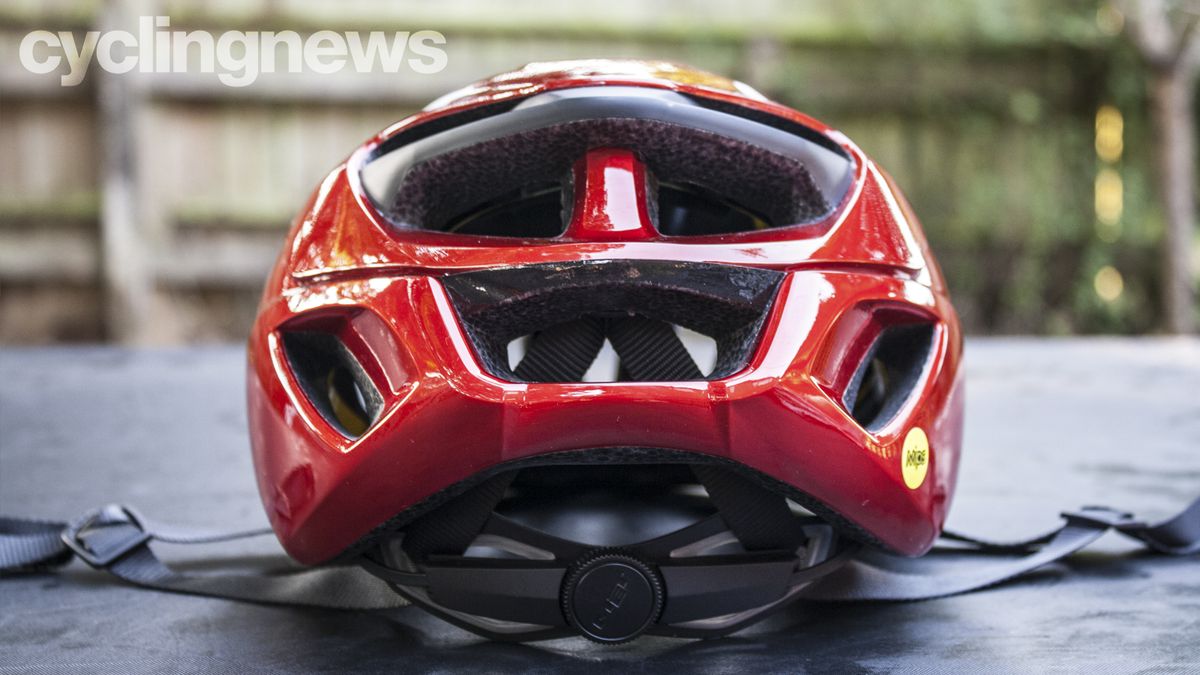 MET Rivale road bike helmet