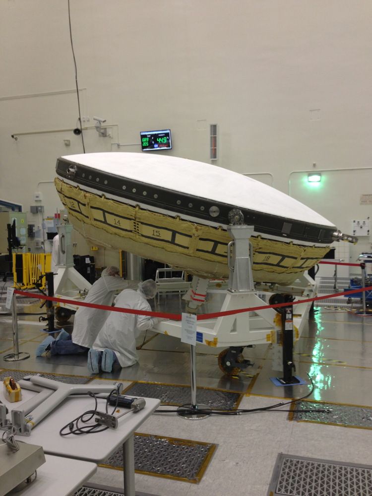 Nasa Inflatable Satellite NASA's Inflatable Flying Saucer for Mars Landings (Photo Gallery): Page ...