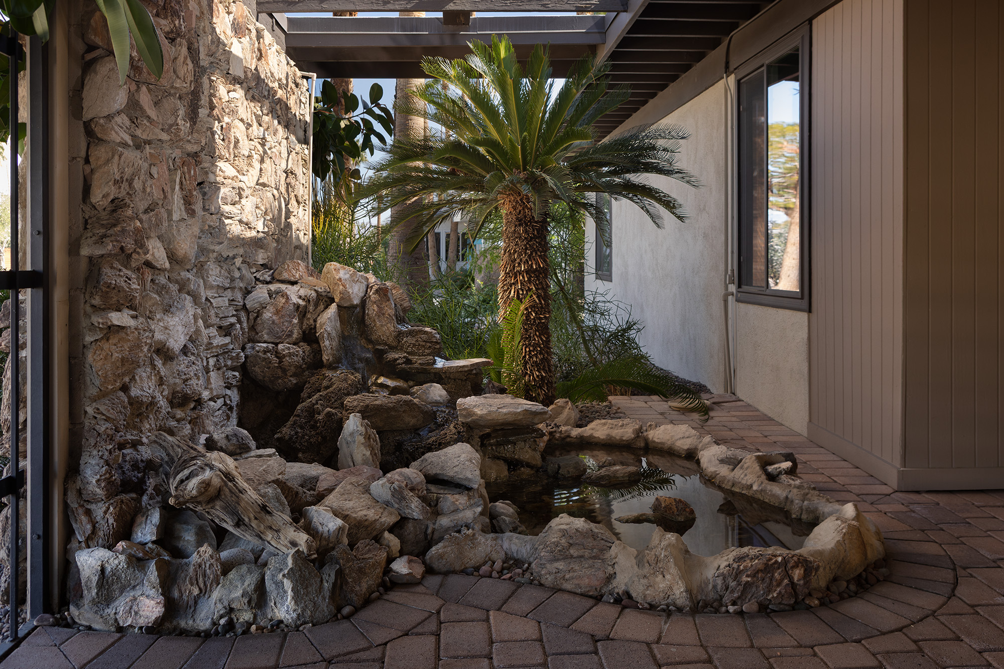 Donald Wexler midcentury house for sale